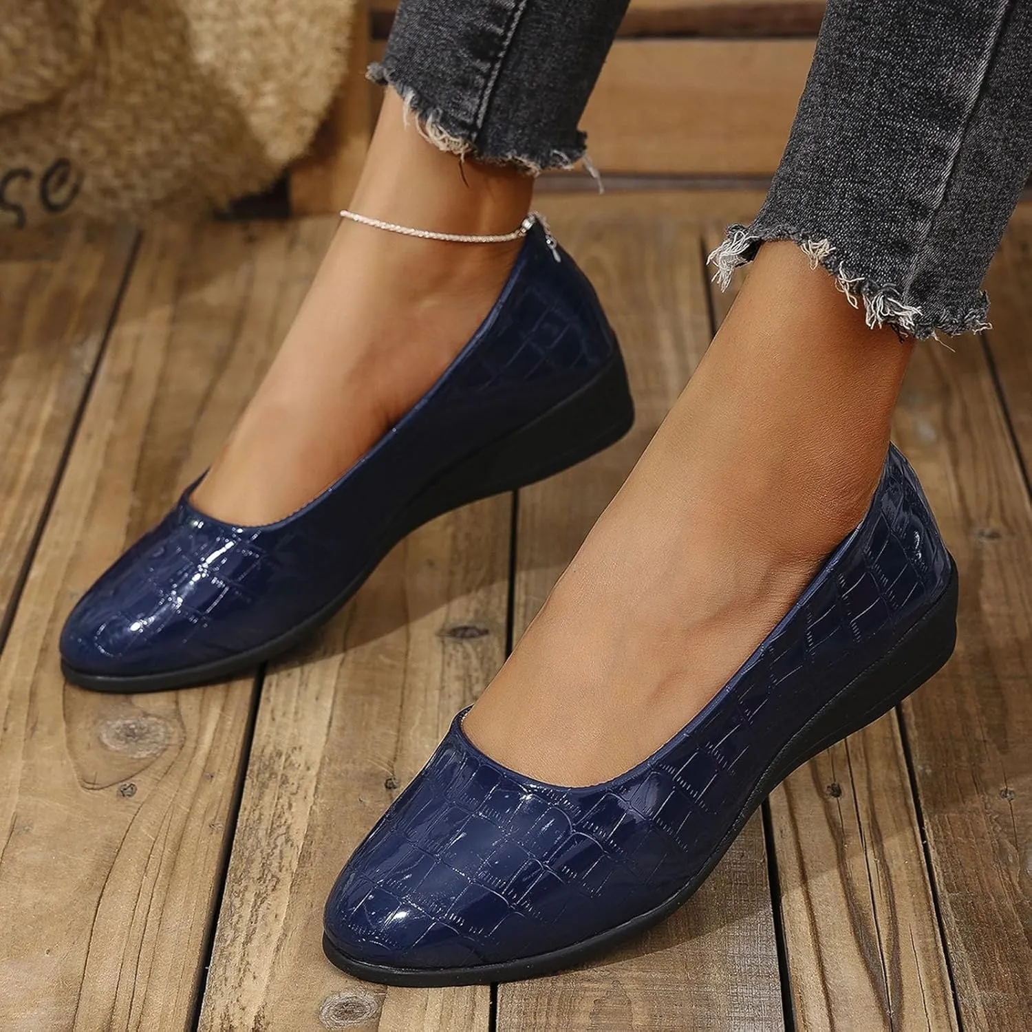 Flats for Women with Arch Support, Closed Round Toe Dressy Formal Flat Low Heel Slip on Loafers for Women