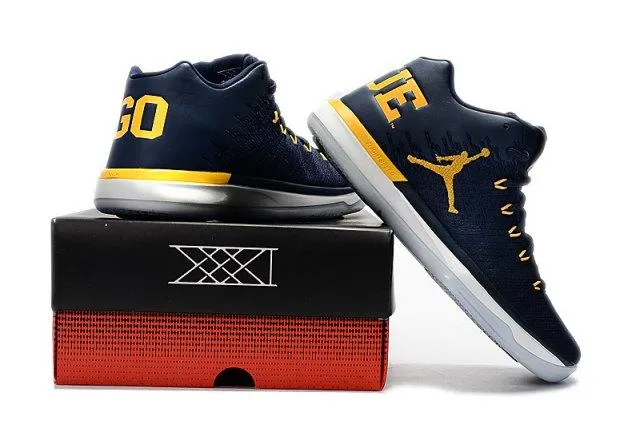 N A J XXXI 31 Low Michigan Wolverines College Navy Amarillo White Men's Basketball Sneakers