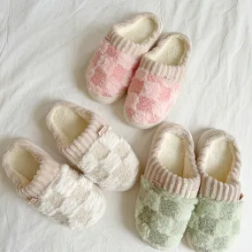 Nordic Checkered Fluffy Slippers