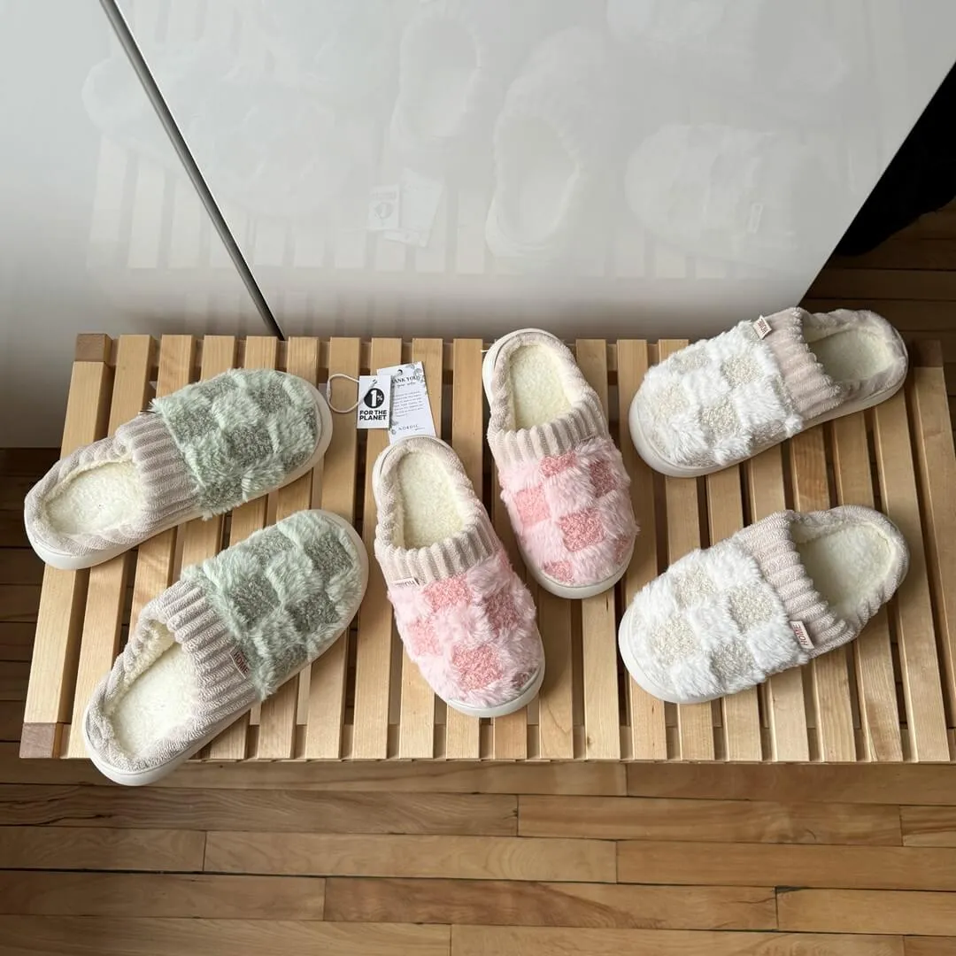 Nordic Checkered Fluffy Slippers