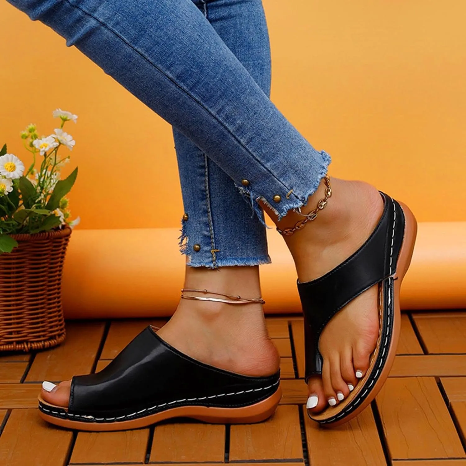 Women's Large Size Casual Sandal Slippers Clip Toe Slope Heel Fish Mouth Sandals Beach Solid Color Sandal Slippers