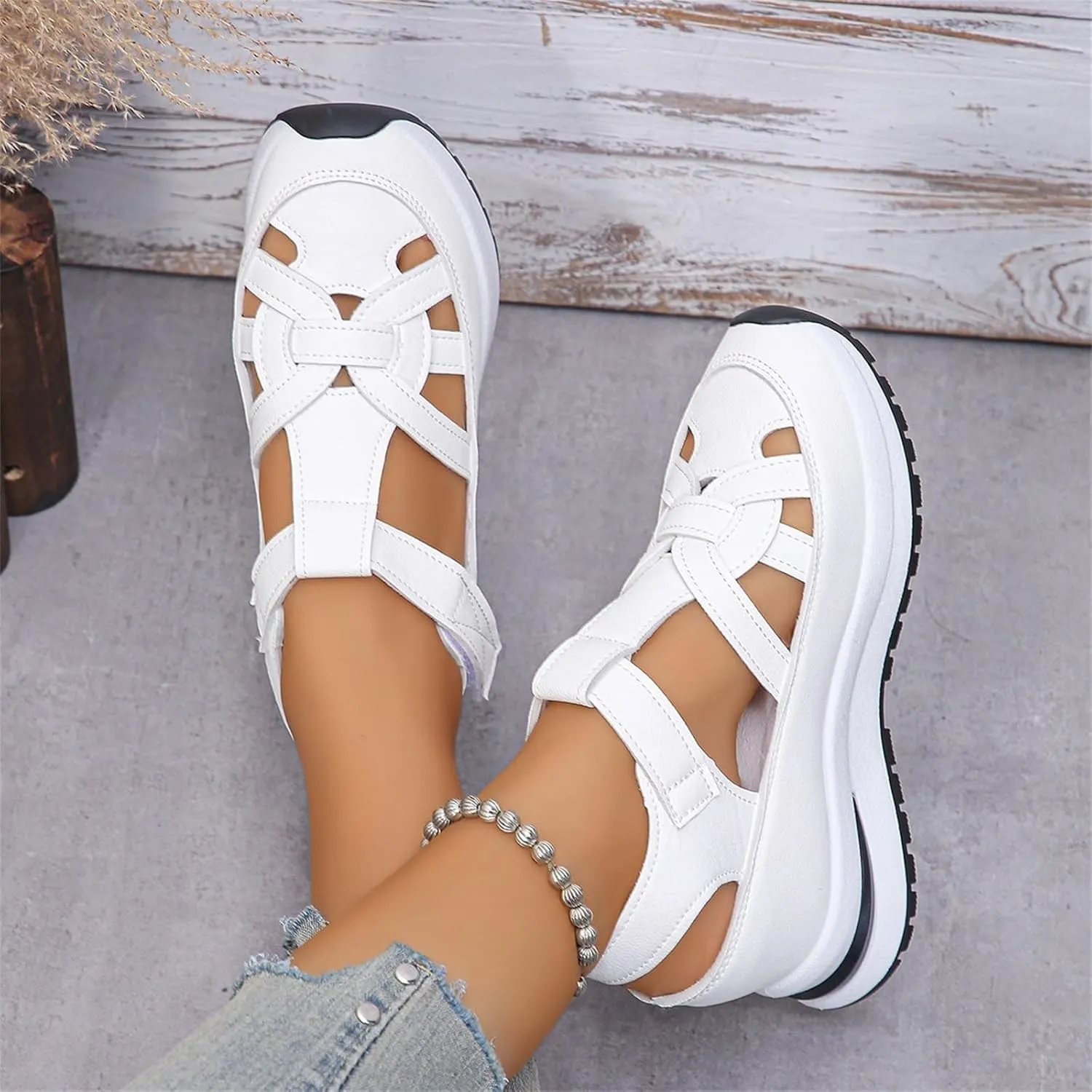 Womens Sports Sandals Closed Toe Platform Hollow Out Lightweight Comfortable Sandals Summer Soft Thick Sole Casual Athletic Muffin Shoes with Hook Loop Breathable Walking Going Out Outdoor Sandal
