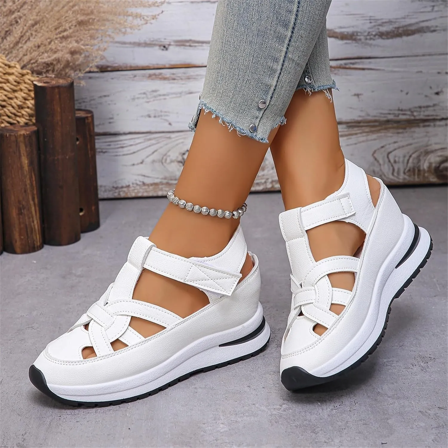 Womens Sports Sandals Closed Toe Platform Hollow Out Lightweight Comfortable Sandals Summer Soft Thick Sole Casual Athletic Muffin Shoes with Hook Loop Breathable Walking Going Out Outdoor Sandal